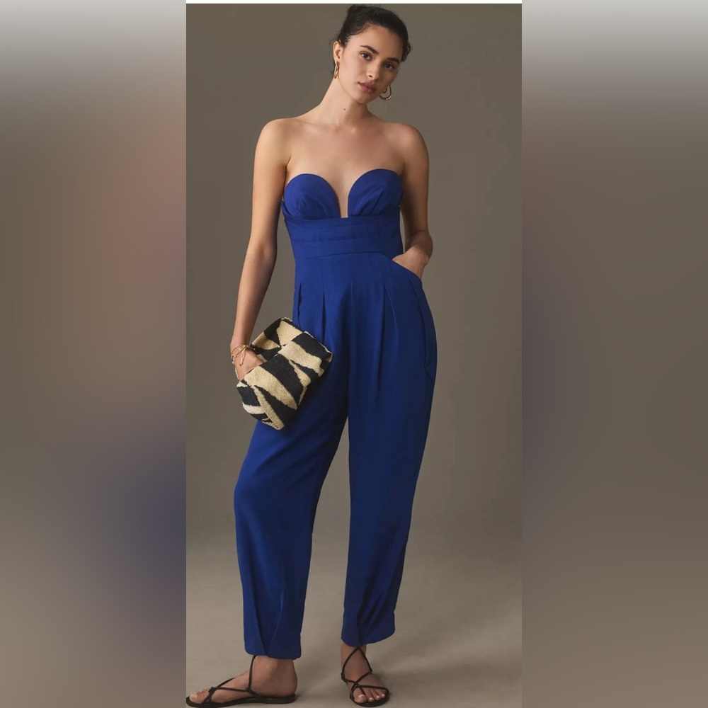Farm Rio Sleeveless, Cropped Jumpsuit in Blue - Medium NWT